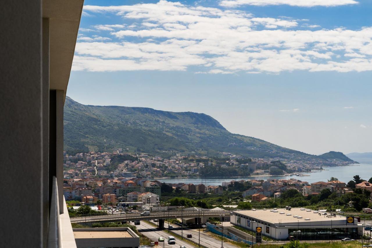 Modern Apartments Sirobuja Split Exterior photo